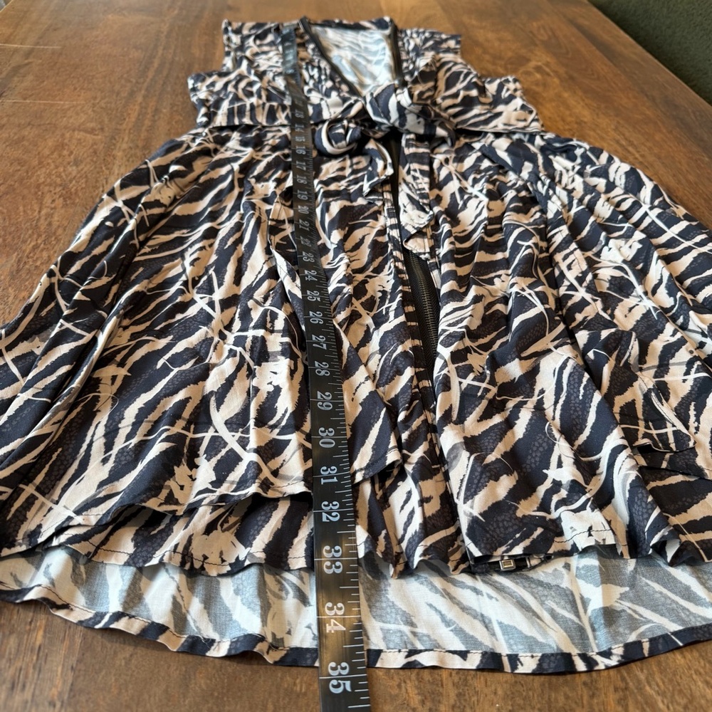 AllSaints Black & Taupe Abstract Knot-Front Dress – Size XS – Asymmetrical Luxe - Picture 13 of 15